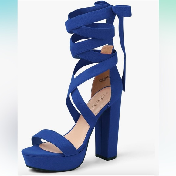 Dream Pairs Royal Blue Strappy Open Toe Chunky Heel Platform Shoes NIB Size 8 - Picture 1 of 8